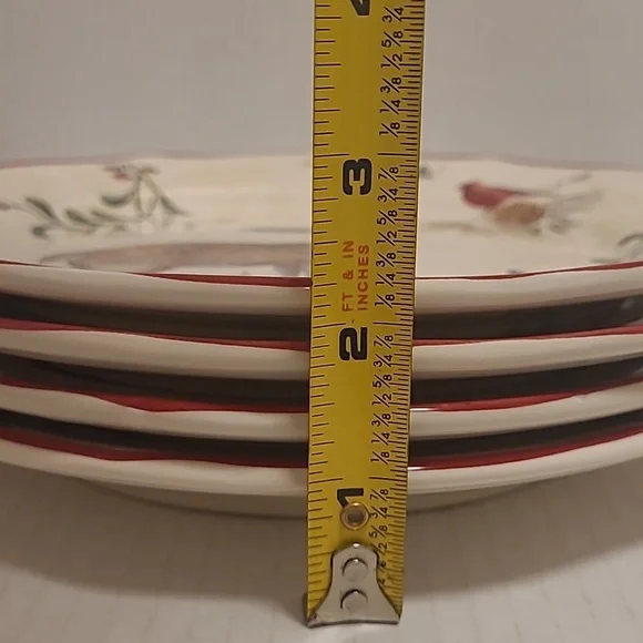 Set of 4 Better Homes and Gardens Heritage Collection Plates - Picture 16 of 16